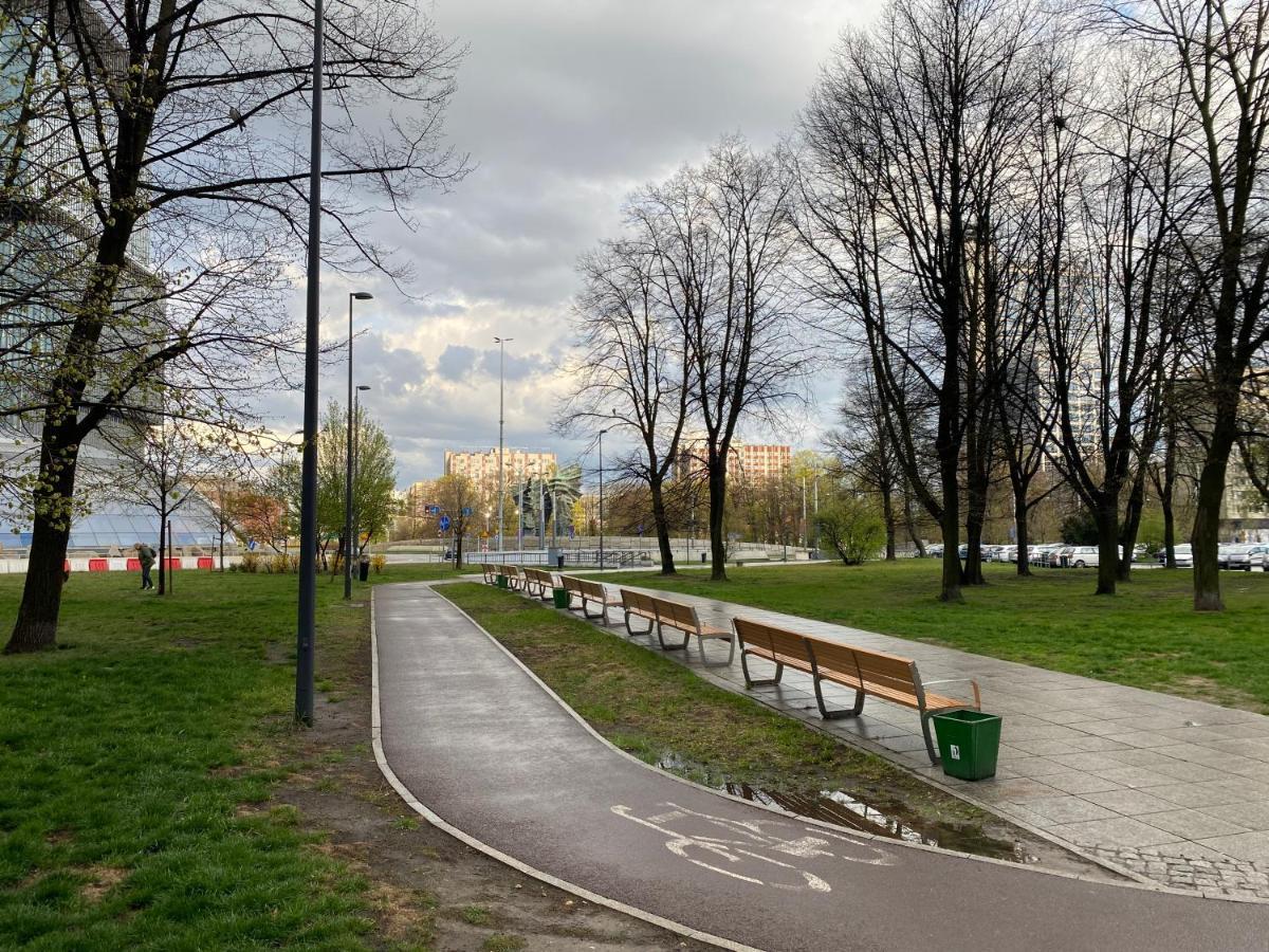 Aparthotel Superjednostka Катовице Экстерьер фото