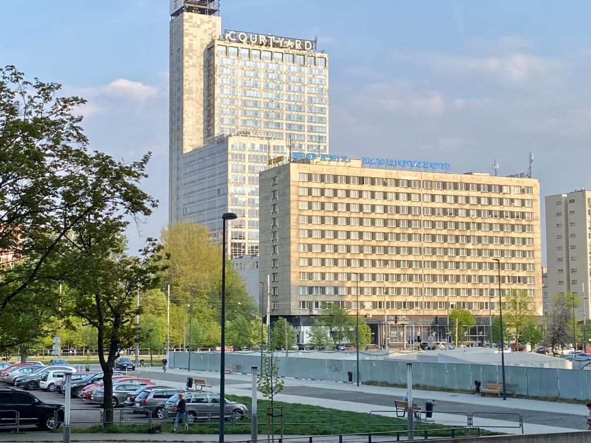 Aparthotel Superjednostka Катовице Экстерьер фото