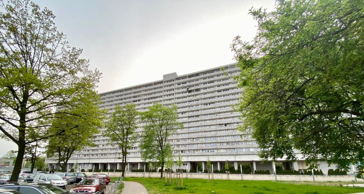 Aparthotel Superjednostka Катовице Экстерьер фото