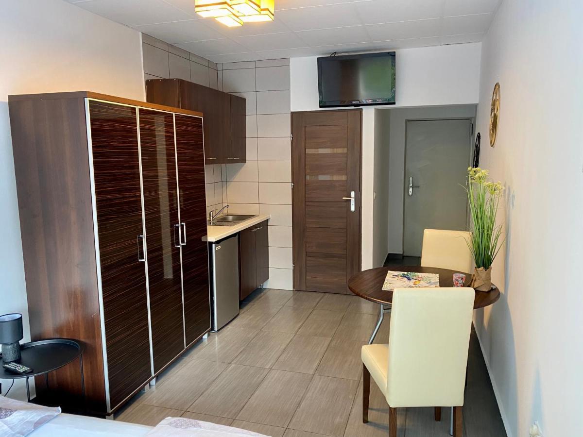 Aparthotel Superjednostka Катовице Экстерьер фото