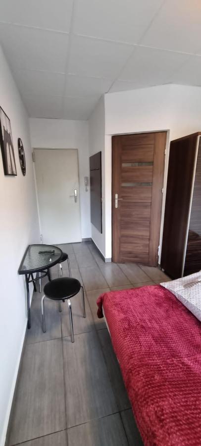 Aparthotel Superjednostka Катовице Экстерьер фото